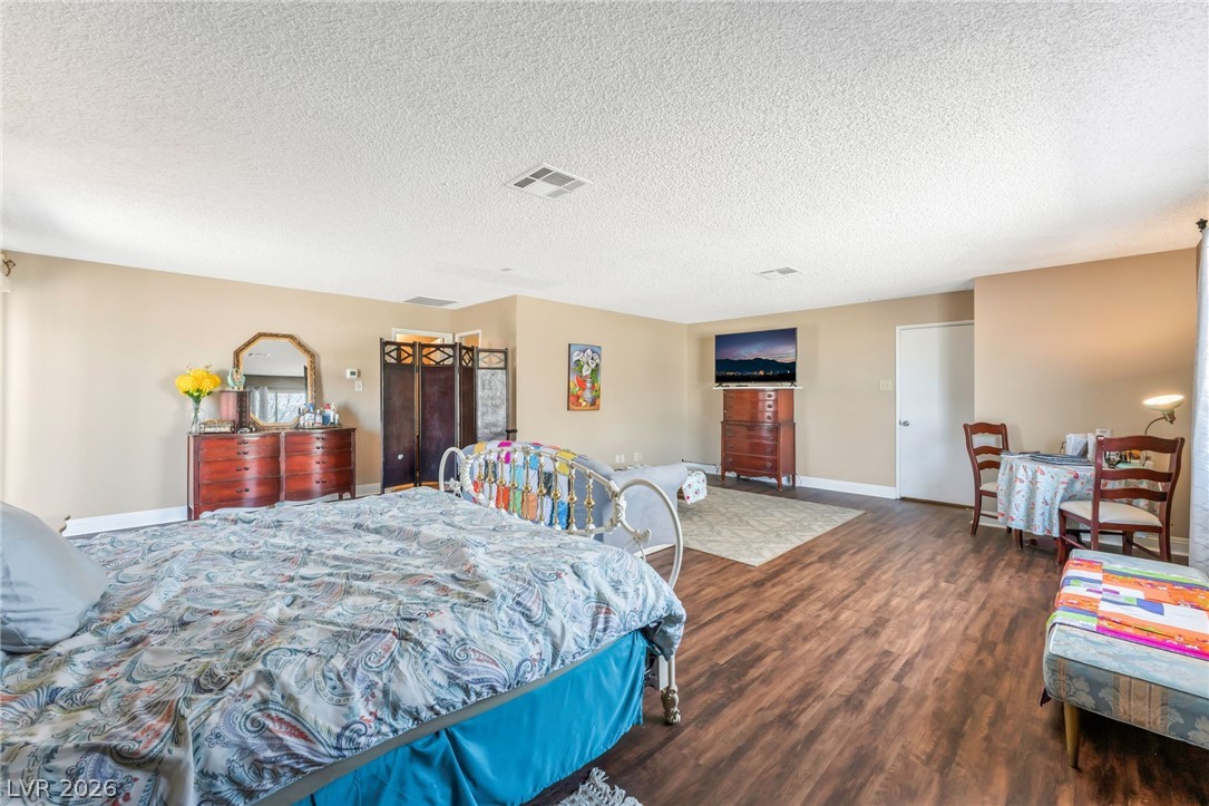 5391 Aston Avenue Las Vegas NV 89142