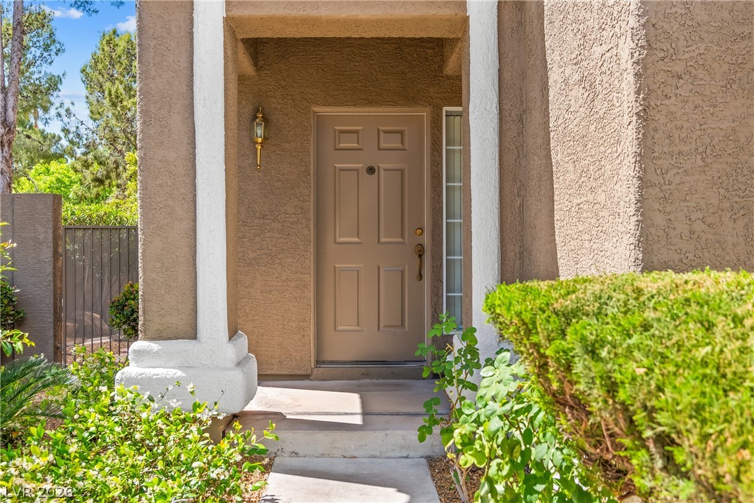 9709 Floweret Avenue Las Vegas NV 89117