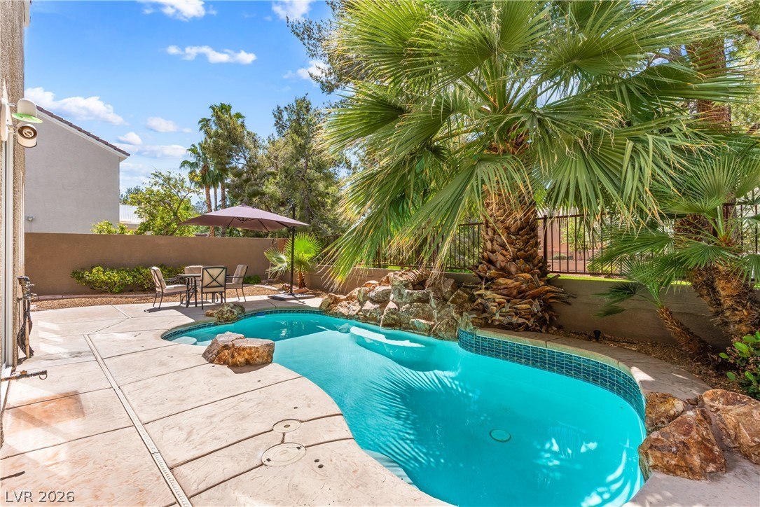 9709 Floweret Avenue Las Vegas NV 89117