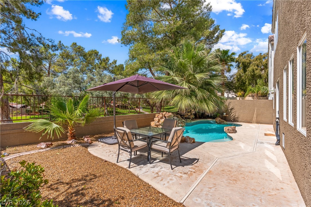 9709 Floweret Avenue Las Vegas NV 89117