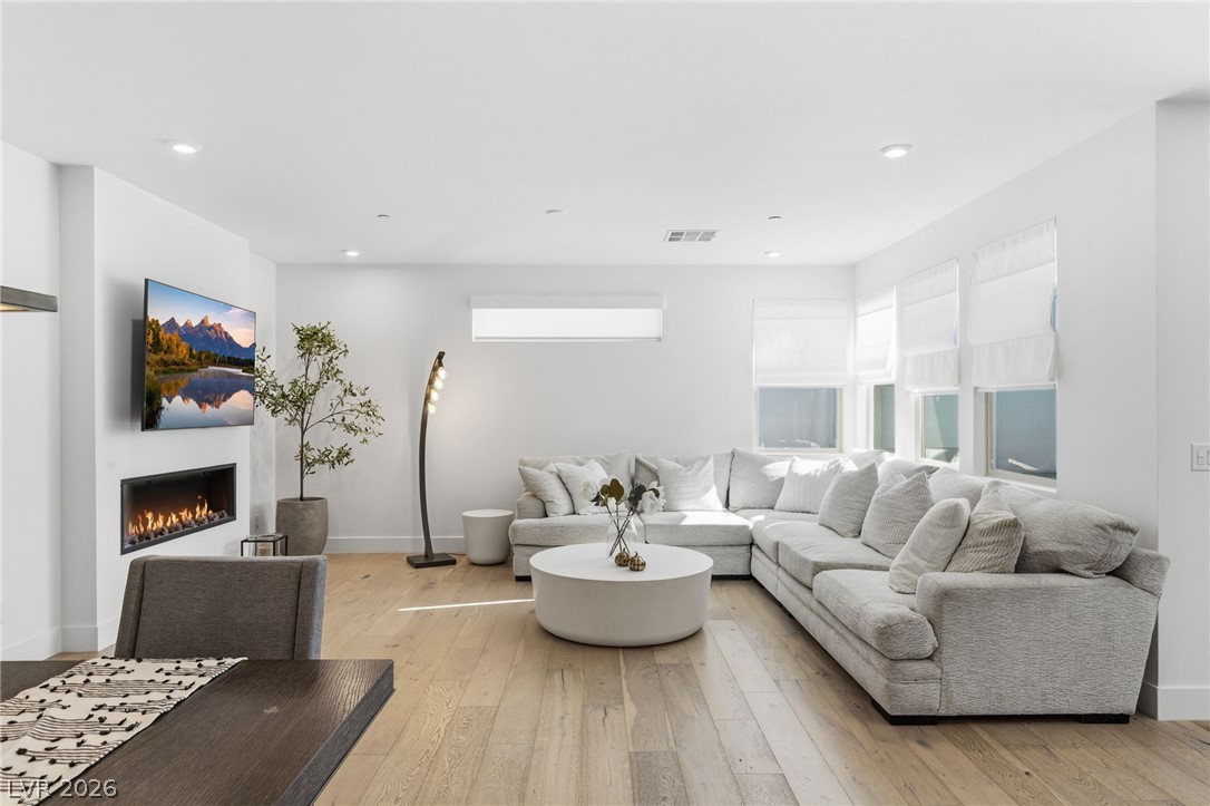 3263 Fountaintree Avenue Henderson NV 89044