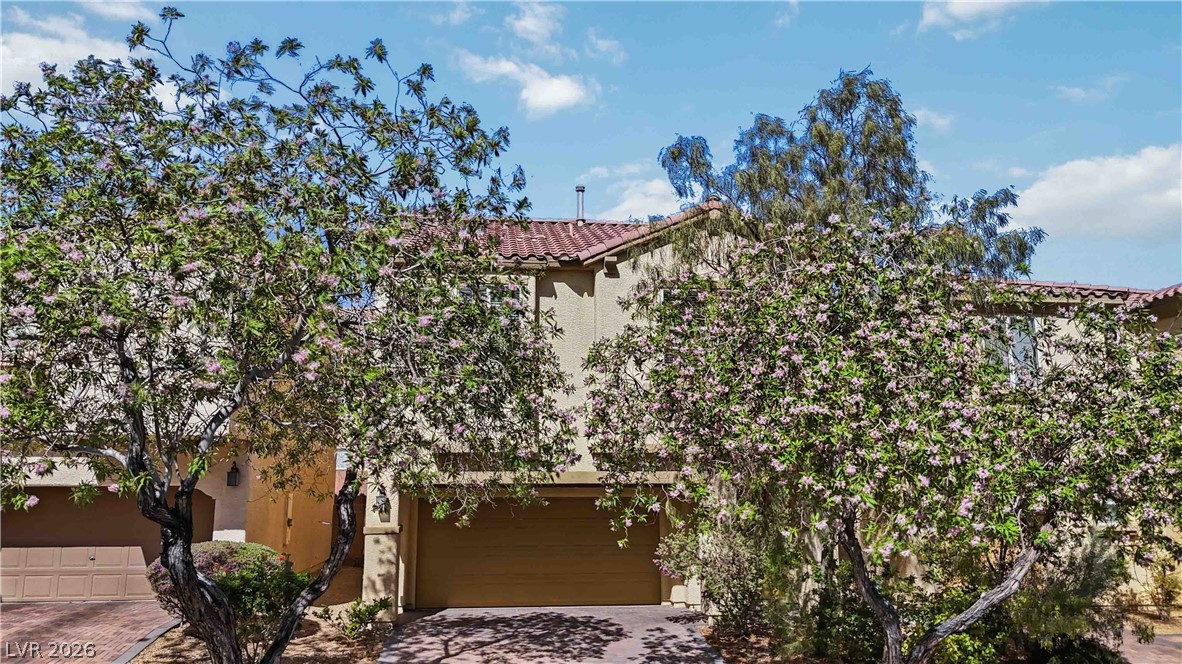 7471 Nicklin Street Las Vegas NV 89143