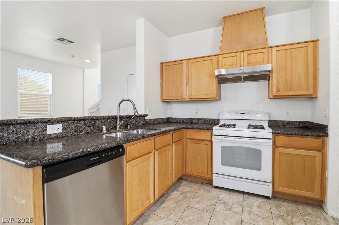 7471 Nicklin Street Las Vegas NV 89143