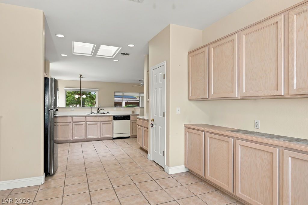 2652 Harrisburg Avenue Henderson NV 89052