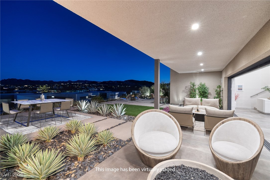 25 Falling Ridge Lane Henderson NV 89011