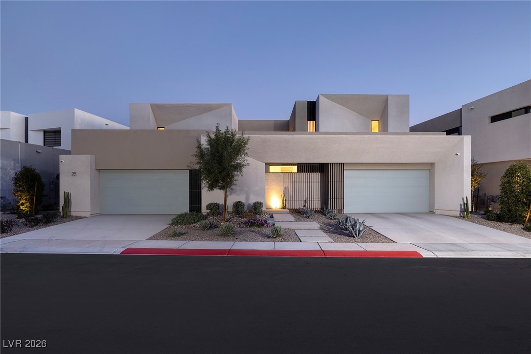 25 Falling Ridge Lane Henderson NV 89011