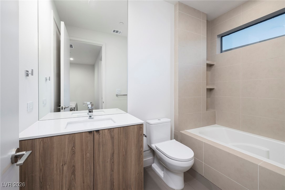 25 Falling Ridge Lane Henderson NV 89011