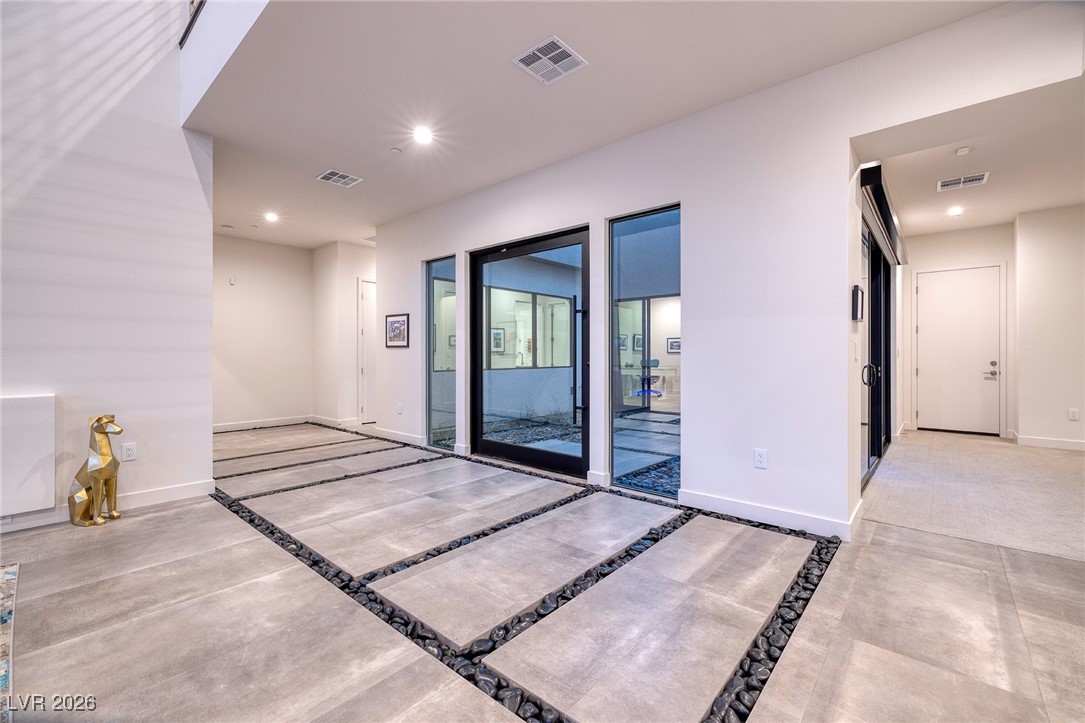 25 Falling Ridge Lane Henderson NV 89011
