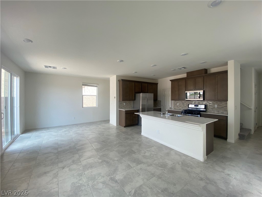 5833 Holbeche Street Las Vegas NV 89113