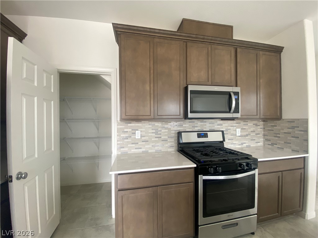 5833 Holbeche Street Las Vegas NV 89113