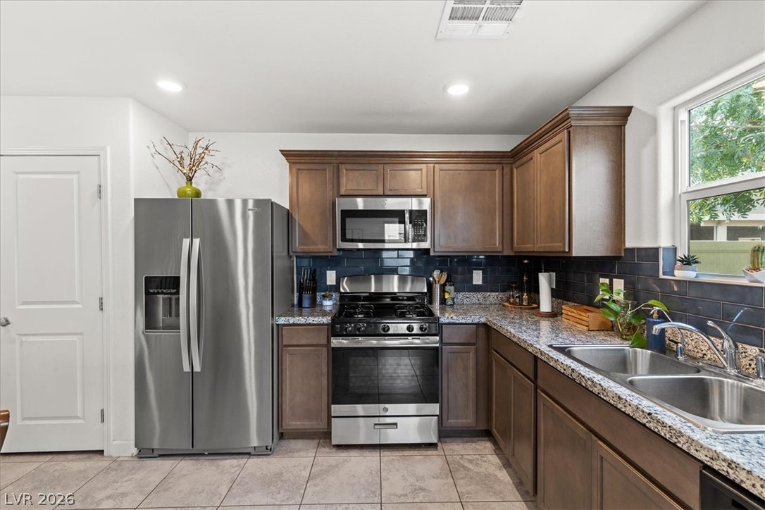 5065 Bloodhound Street Las Vegas NV 89122