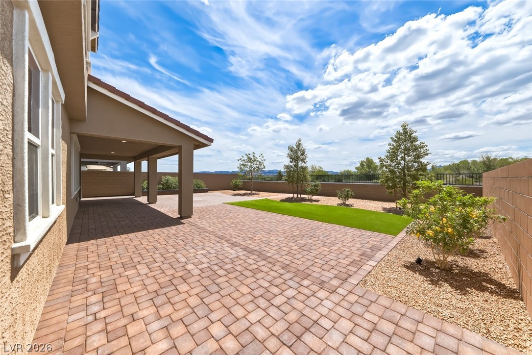 445 Winter Dove Avenue Henderson NV 89011