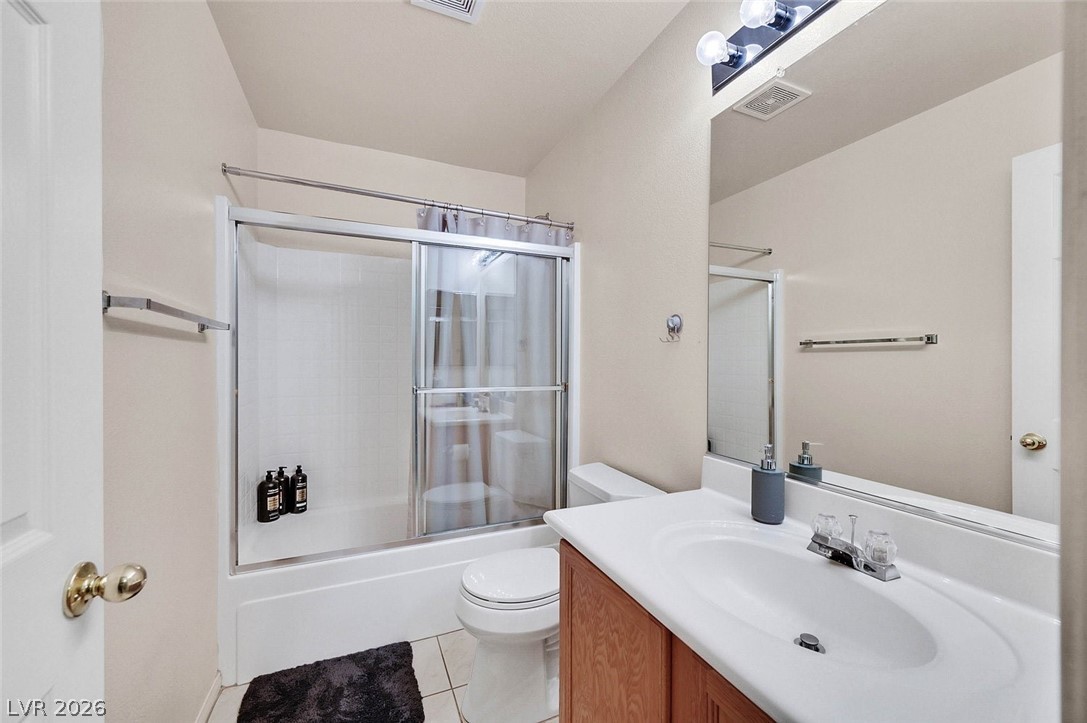 3704 Waynesvill Street Las Vegas NV 89122