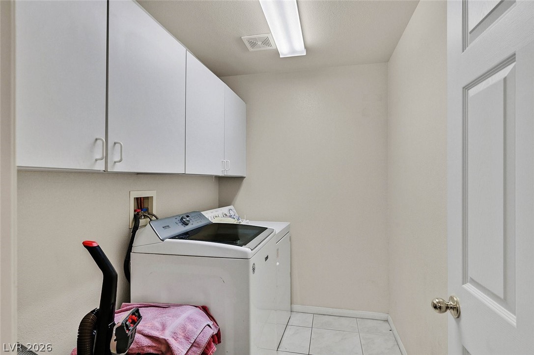 3704 Waynesvill Street Las Vegas NV 89122