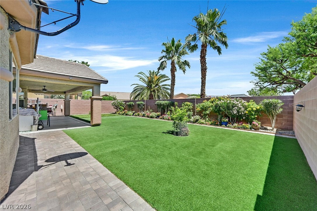 3704 Waynesvill Street Las Vegas NV 89122