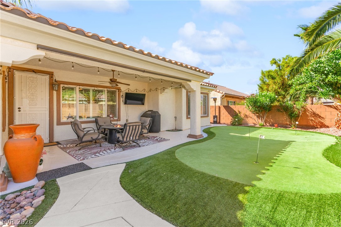 8520 Berkley Hall Street Las Vegas NV 89131