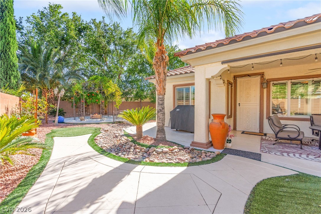 8520 Berkley Hall Street Las Vegas NV 89131