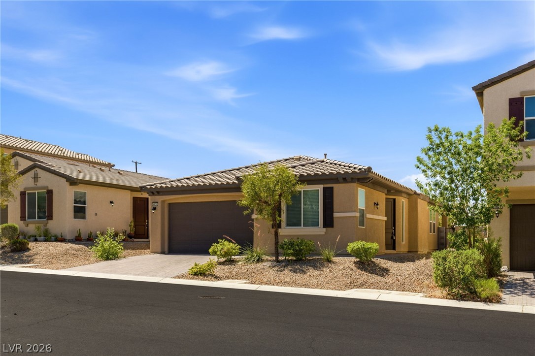 6829 Painted Morning Avenue Las Vegas NV 89142