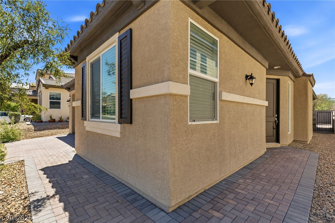 6829 Painted Morning Avenue Las Vegas NV 89142