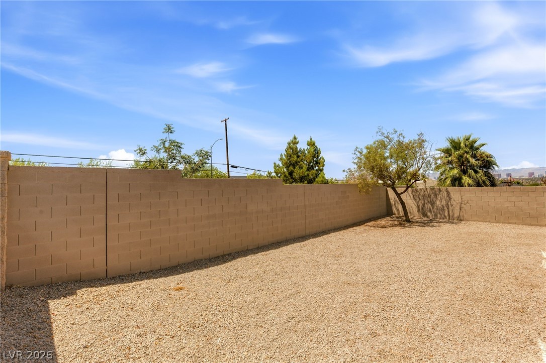 6829 Painted Morning Avenue Las Vegas NV 89142