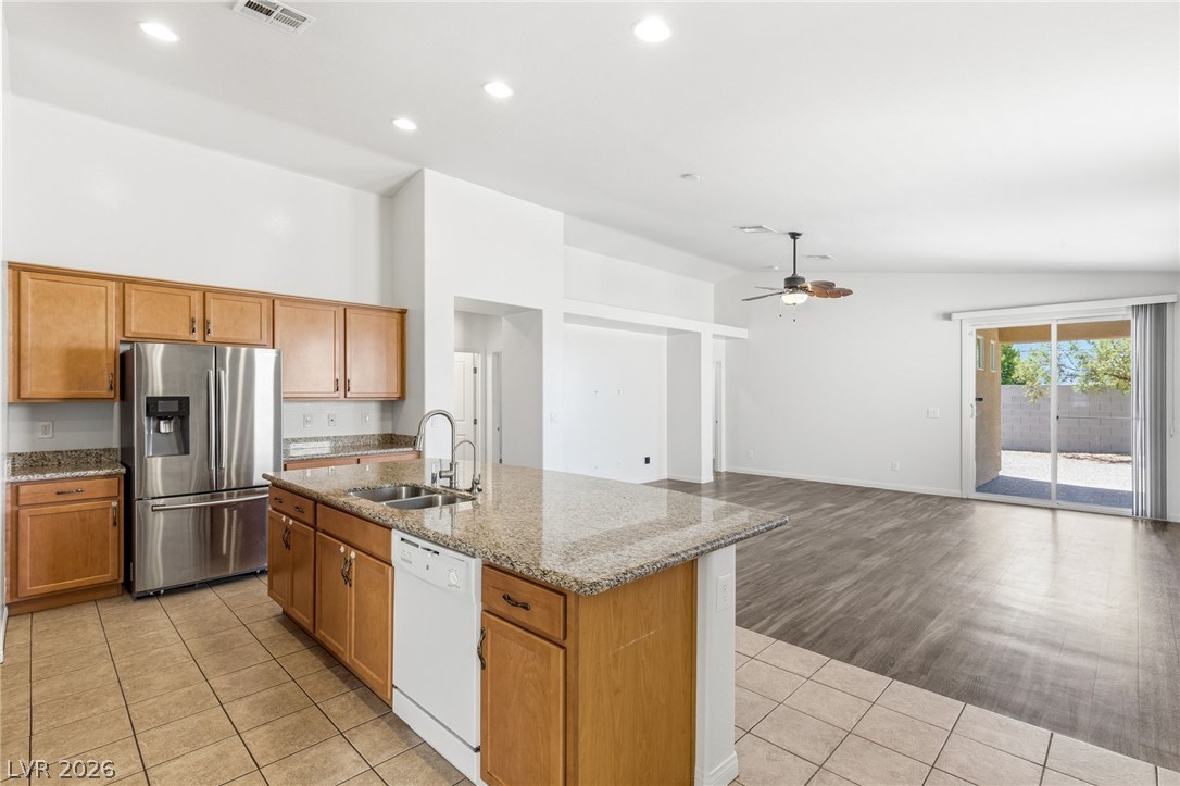 6829 Painted Morning Avenue Las Vegas NV 89142