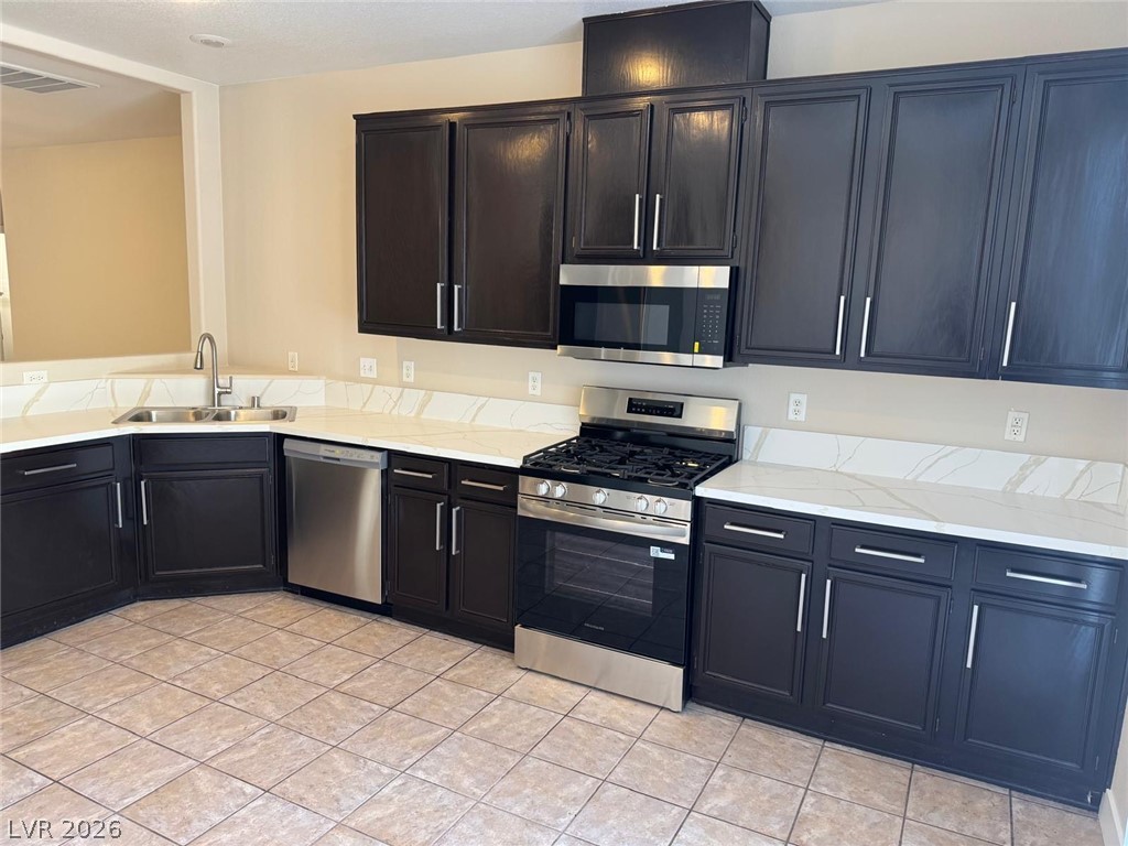 3962 Coyote Ridge Court Las Vegas NV 89129