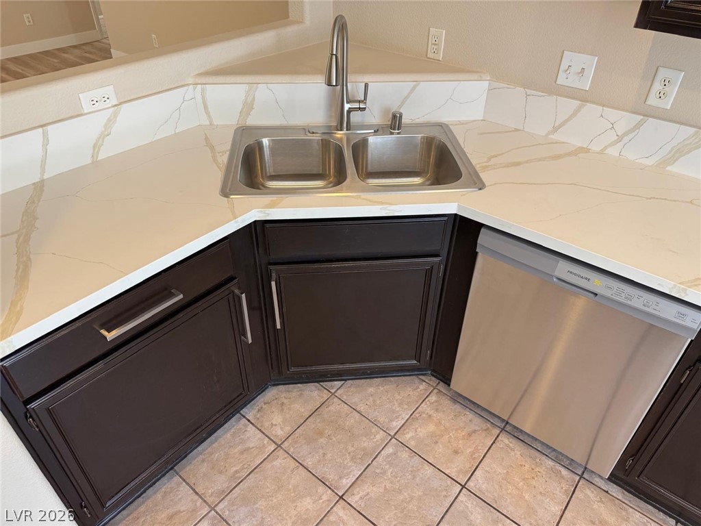 3962 Coyote Ridge Court Las Vegas NV 89129
