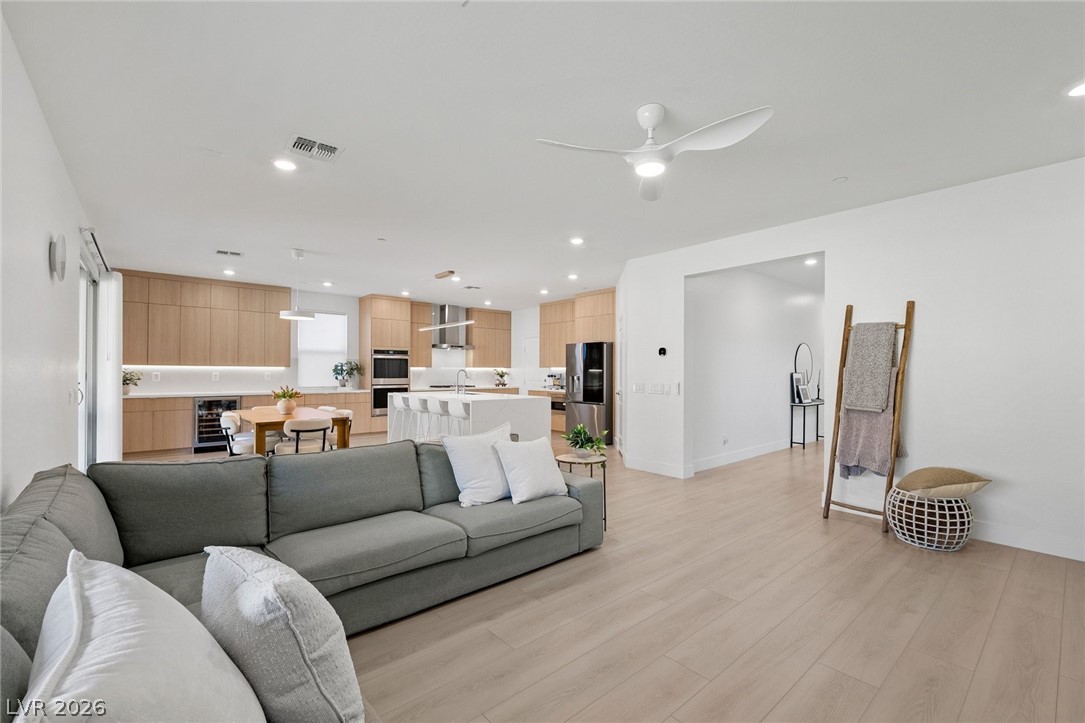 343 Cooper Hawk Court Las Vegas NV 89138