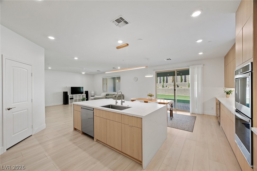 343 Cooper Hawk Court Las Vegas NV 89138