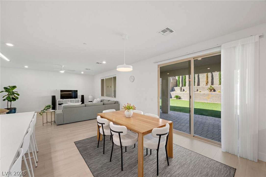 343 Cooper Hawk Court Las Vegas NV 89138