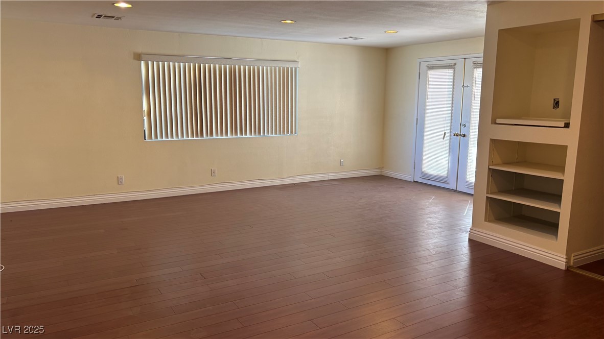 7045 Grasswood Drive Las Vegas NV 89147
