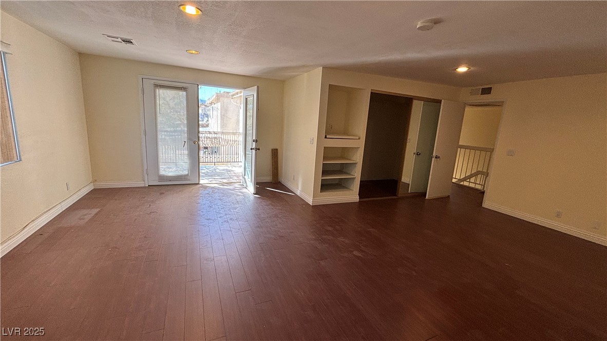 7045 Grasswood Drive Las Vegas NV 89147