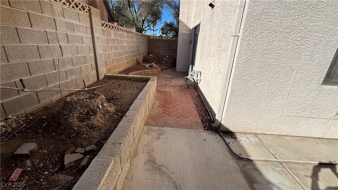 7045 Grasswood Drive Las Vegas NV 89147