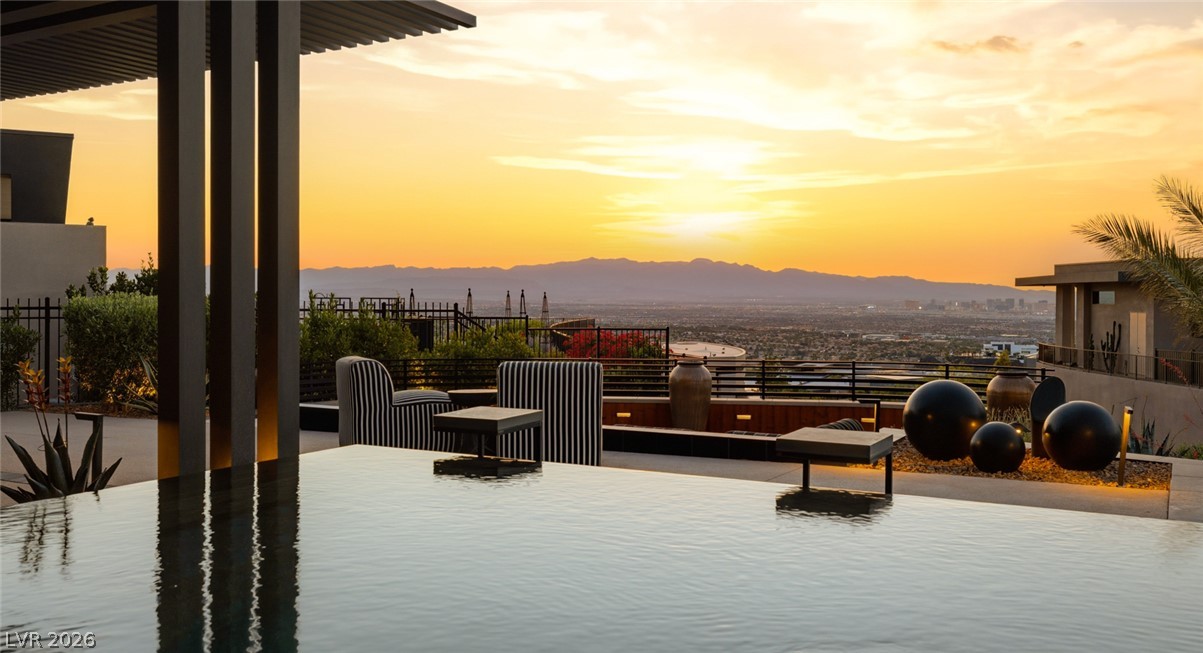 1538 Dragon Crest Avenue Henderson NV 89012