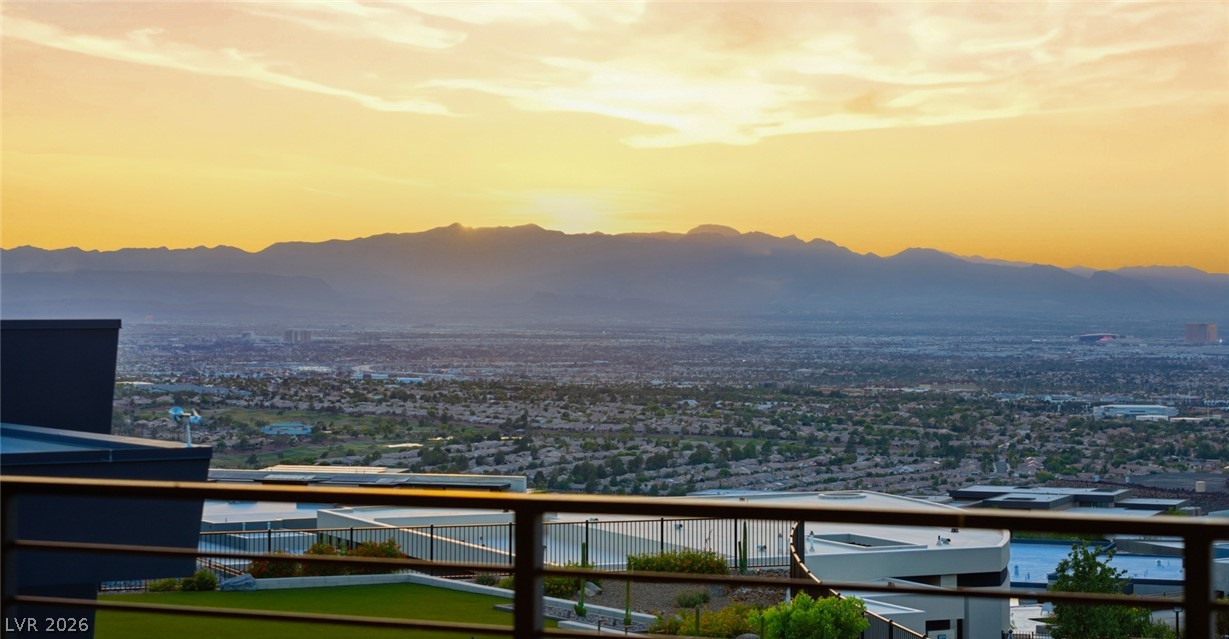 1538 Dragon Crest Avenue Henderson NV 89012