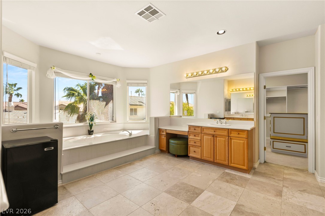 144 Tamarron Cliffs Street Las Vegas NV 89148