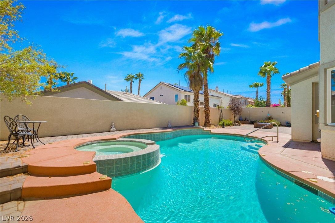 144 Tamarron Cliffs Street Las Vegas NV 89148