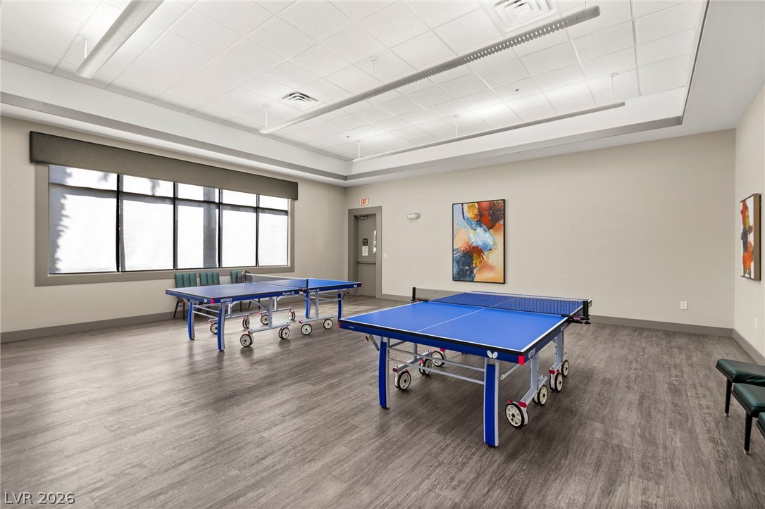 144 Tamarron Cliffs Street Las Vegas NV 89148