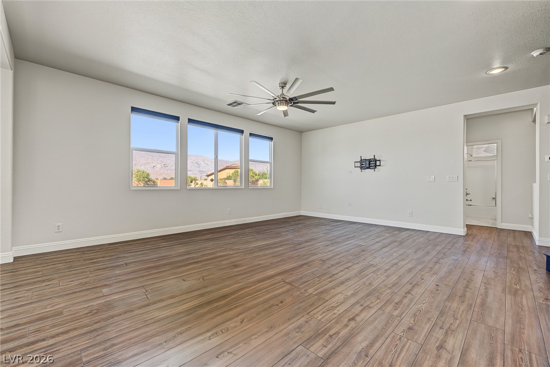 5528 Ambrosia Stream Avenue Las Vegas NV 89131