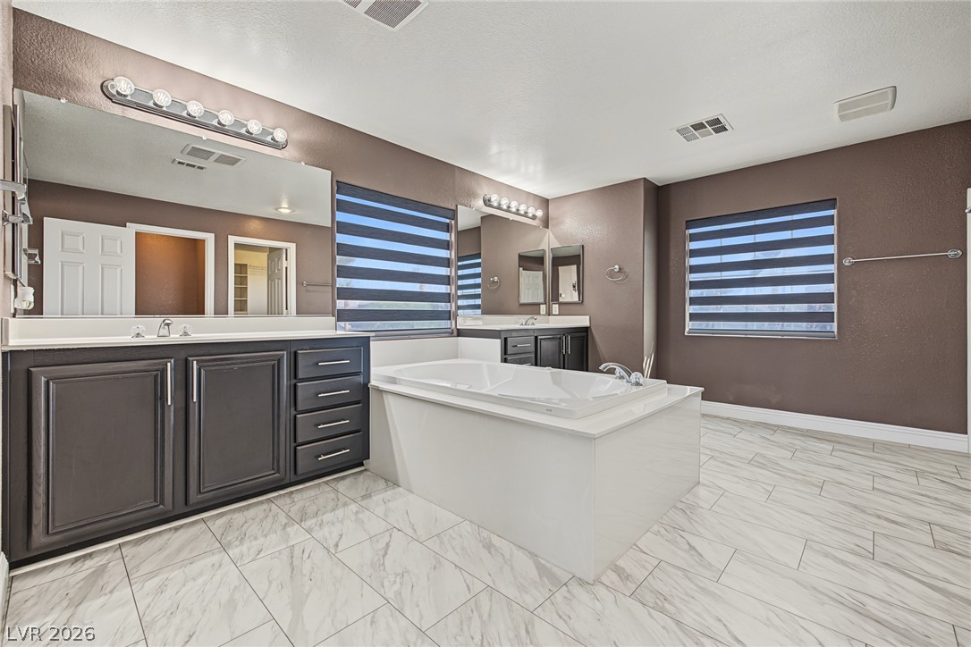 5528 Ambrosia Stream Avenue Las Vegas NV 89131