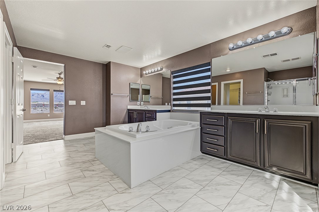 5528 Ambrosia Stream Avenue Las Vegas NV 89131