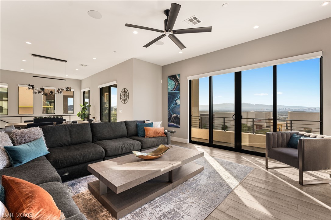 406 Tranquil Peak Court Henderson NV 89012