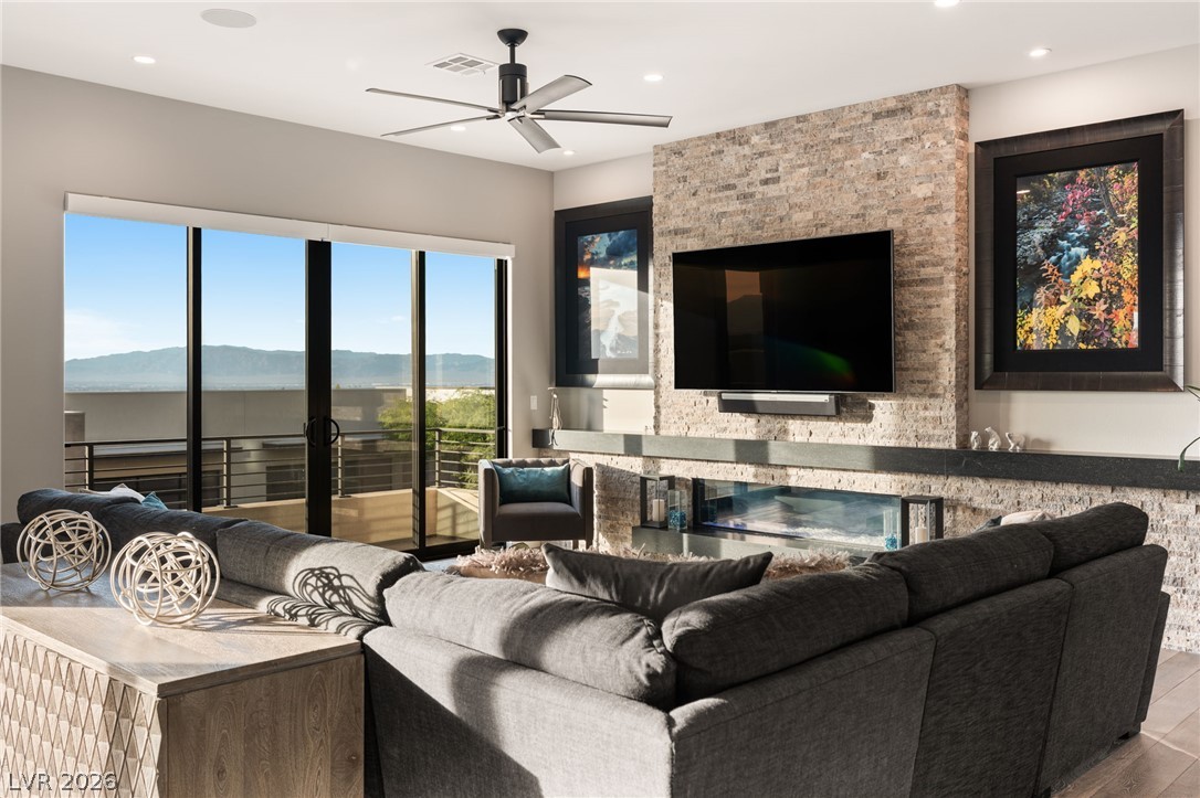 406 Tranquil Peak Court Henderson NV 89012
