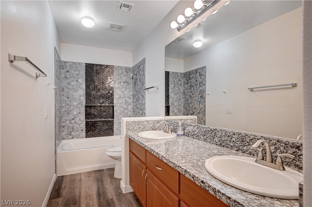 1123 Aspen Breeze Avenue Las Vegas NV 89123
