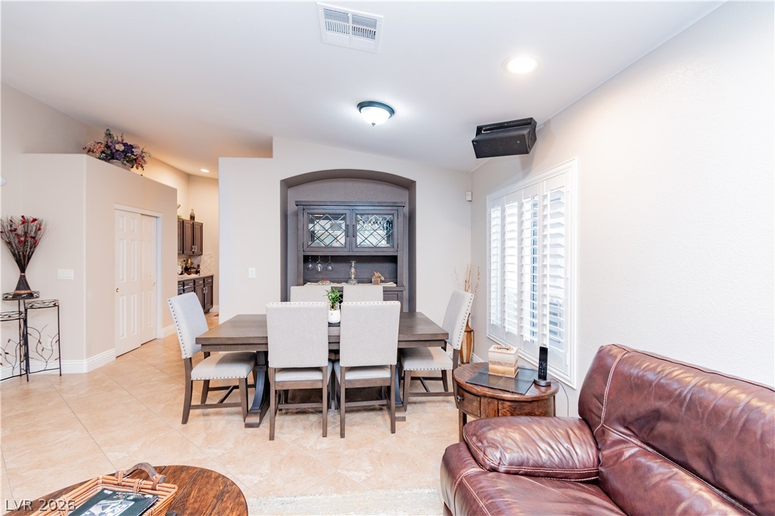 8391 Hollywood Hills Avenue Las Vegas NV 89178