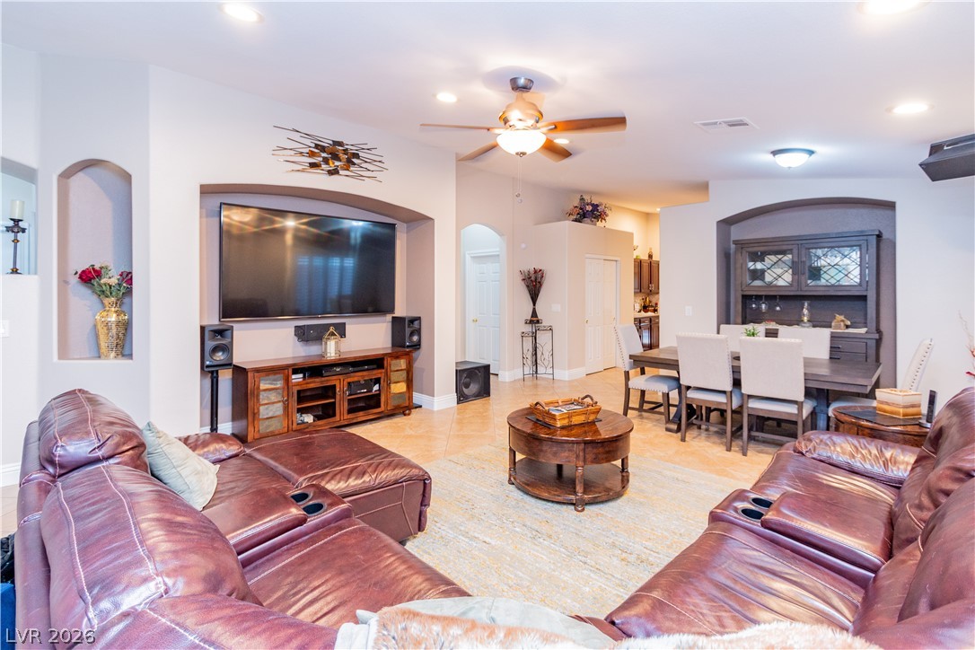 8391 Hollywood Hills Avenue Las Vegas NV 89178