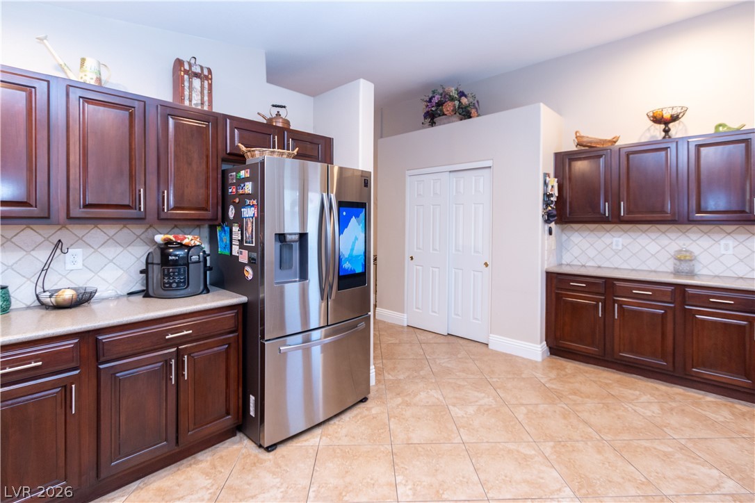 8391 Hollywood Hills Avenue Las Vegas NV 89178