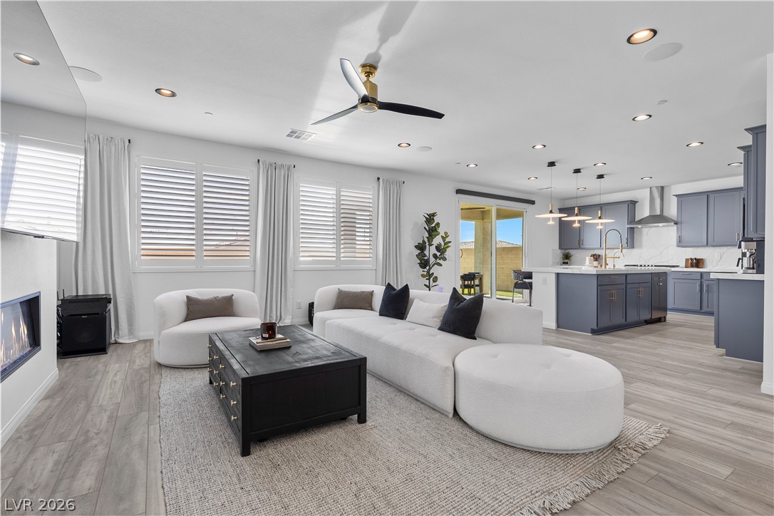 8836 Scalpay Street Las Vegas NV 89166