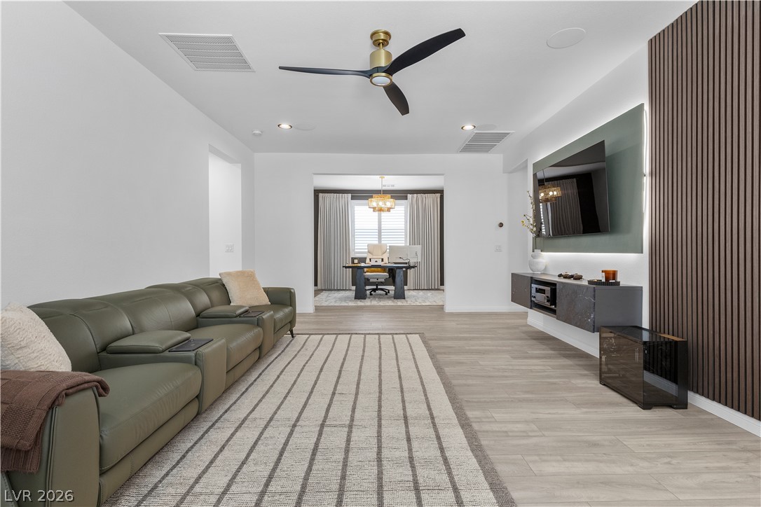 8836 Scalpay Street Las Vegas NV 89166