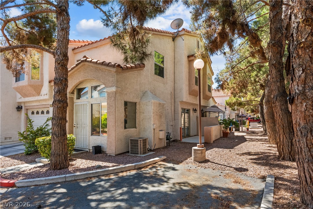 6965 Oyster Shell Drive Las Vegas NV 89108